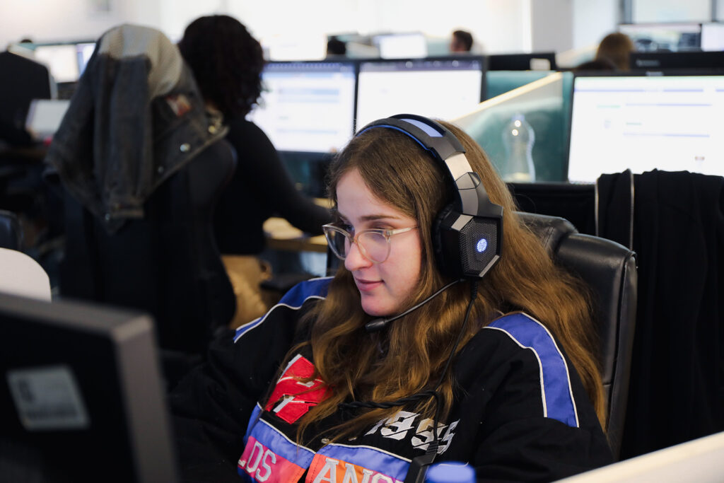 Sales & Customer Support